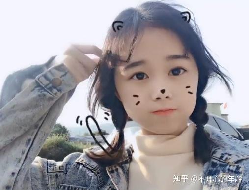 搞笑高中女生運動會視頻_高中運動會女生搞笑_搞笑高中女生運動會文案